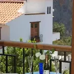 Hotel Alcadima 