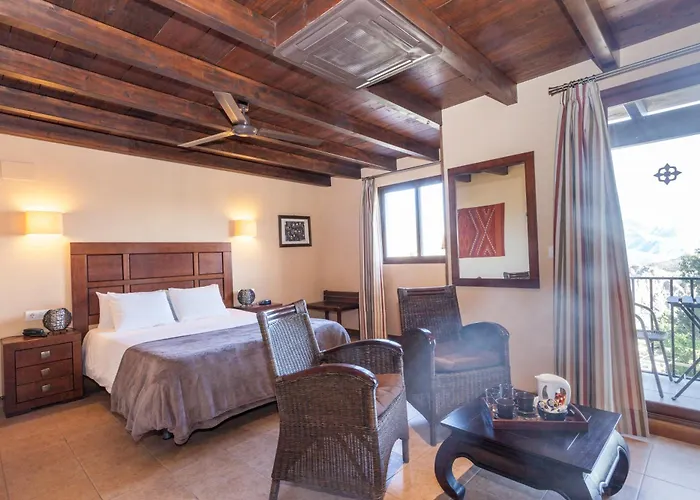 Hotel Alcadima