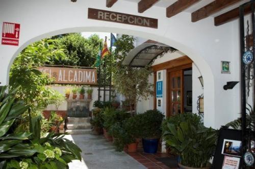 Alcadima Hotel 3*